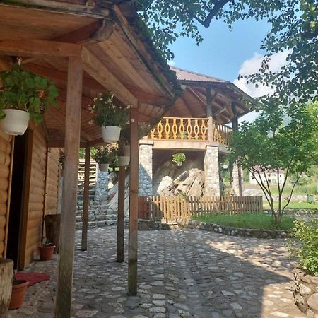 Residence: Quku I Valbones Exterior photo